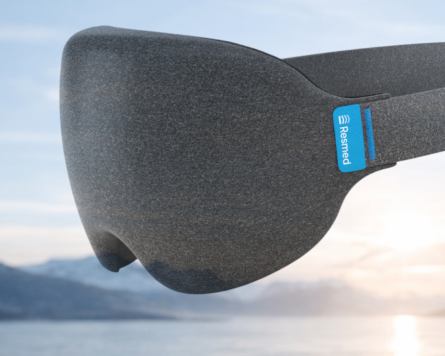 myNight blackout sleep mask - black side view